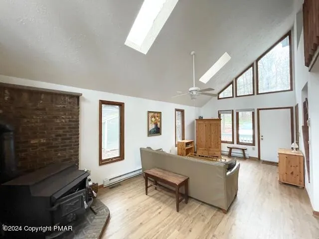 $299,900 | 111 Mohican Trail, Pocono Lake, PA 18347