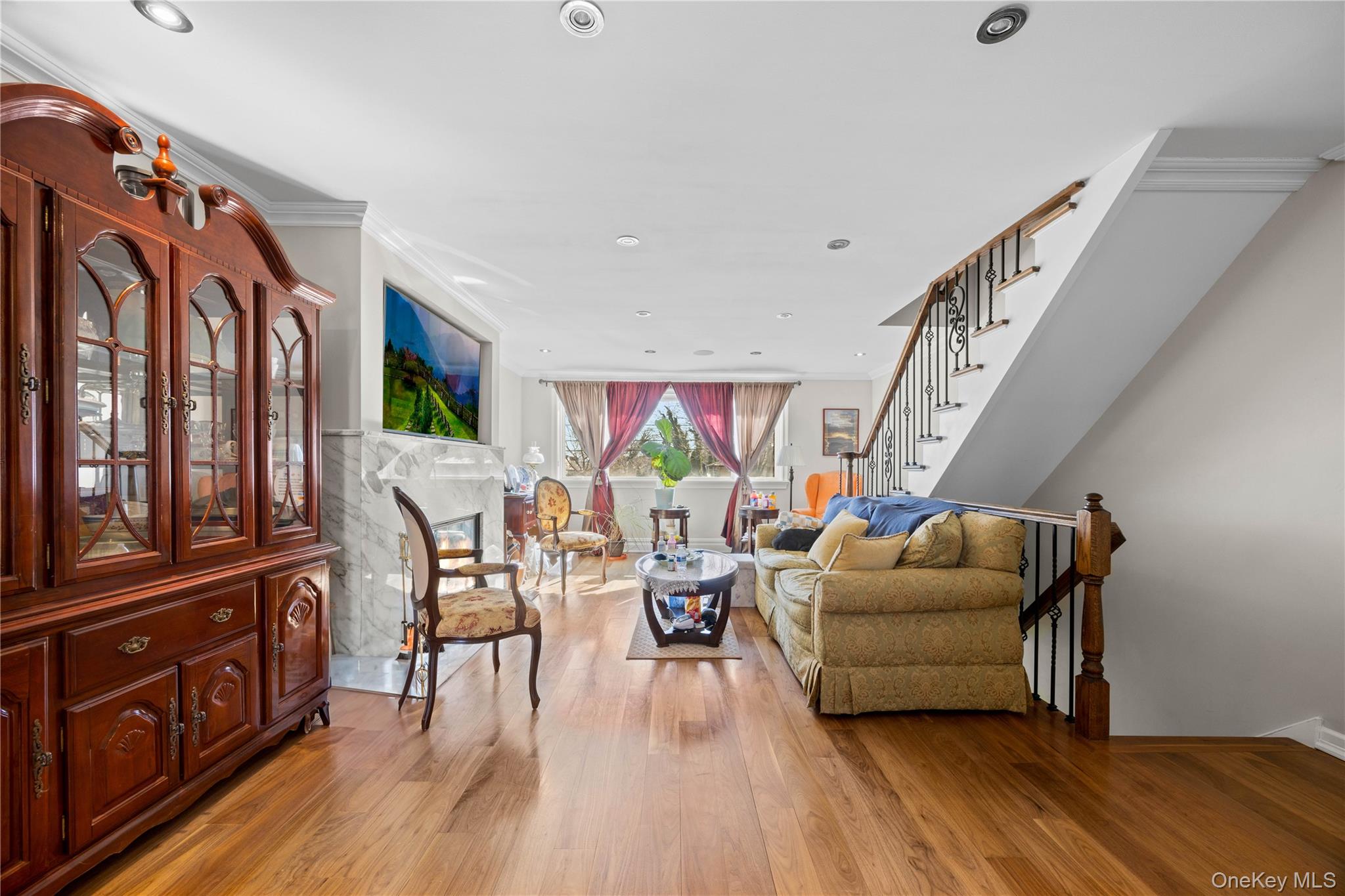 229 Ditmars Street Bronx, NY 10464 - Photo 8 of 22