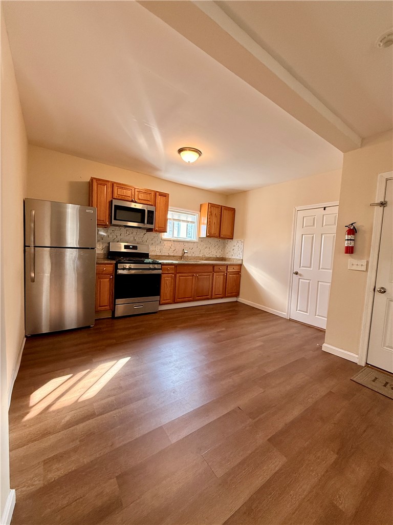 194 Harrison Street, Unit 1L Pawtucket, RI 02860 - Photo 2 of 9