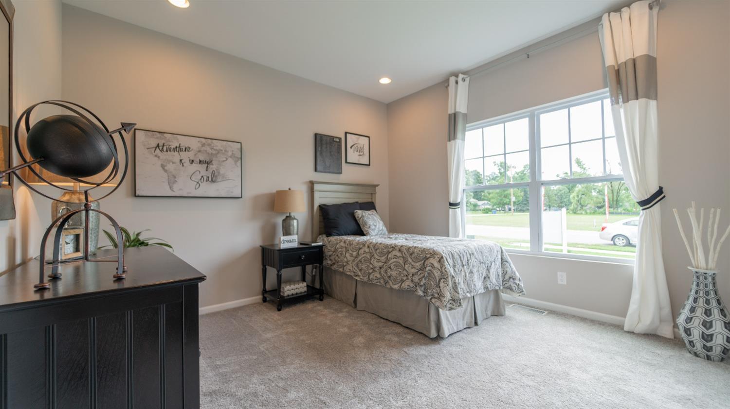 8713 Burr Rdg Circle Crown Point, IN 46307 - Photo 3 of 21 a room with a bed and a window
