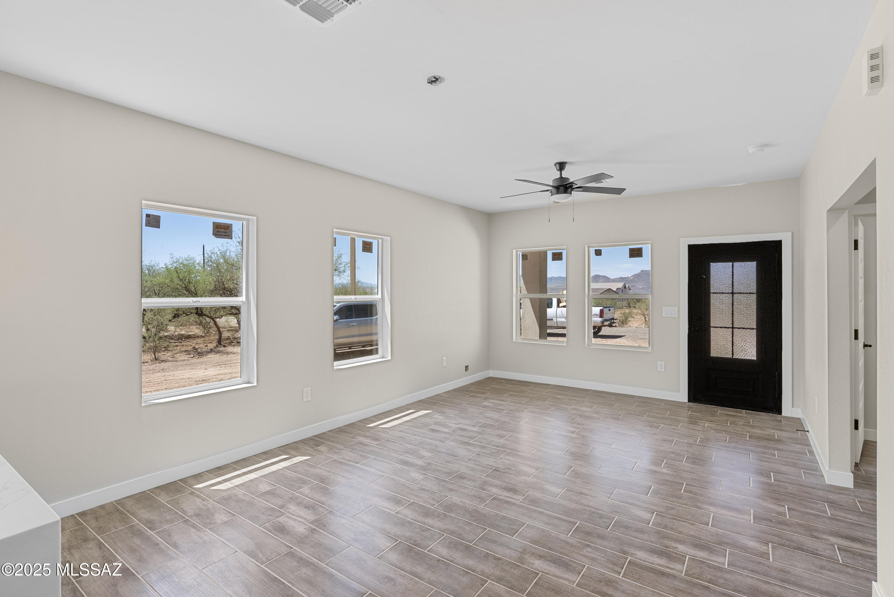 1902 Circulo Colombia Rio Rico, AZ 85648 - Photo 13 of 19 Gallery Image 13