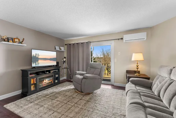 $149,900 | 1150 Dellwood Street South, Unit 306, Cambridge, MN 55008