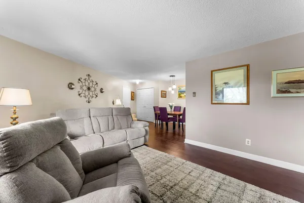 $149,900 | 1150 Dellwood Street South, Unit 306, Cambridge, MN 55008