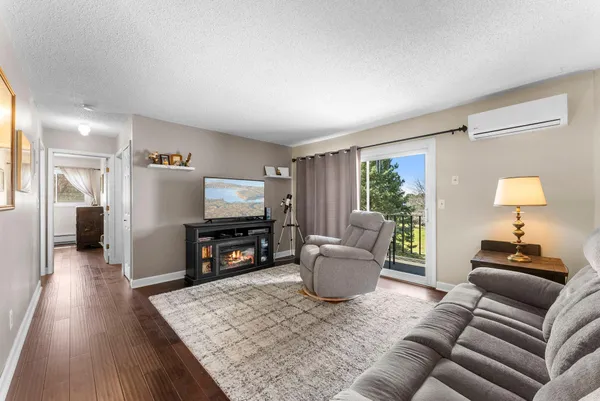 $149,900 | 1150 Dellwood Street South, Unit 306, Cambridge, MN 55008