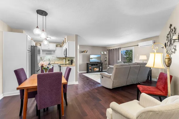 $149,900 | 1150 Dellwood Street South, Unit 306, Cambridge, MN 55008