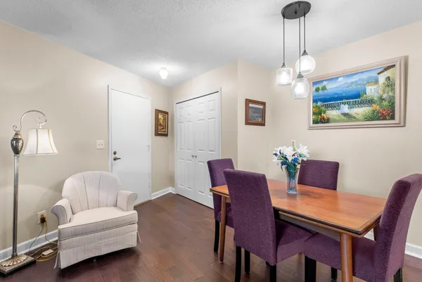 $149,900 | 1150 Dellwood Street South, Unit 306, Cambridge, MN 55008