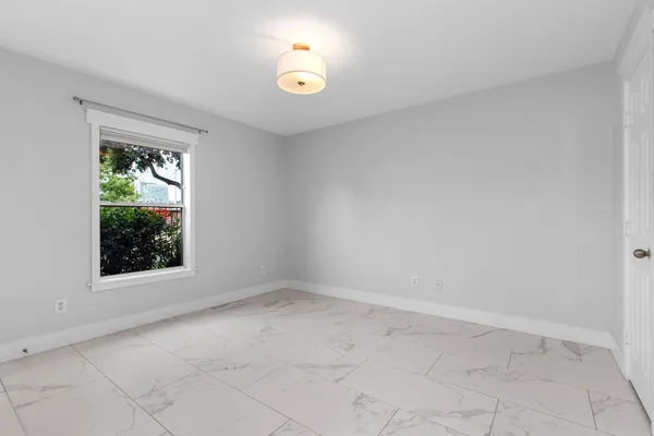 $2,600 | 1213 Nagle Street, Houston, TX 77003