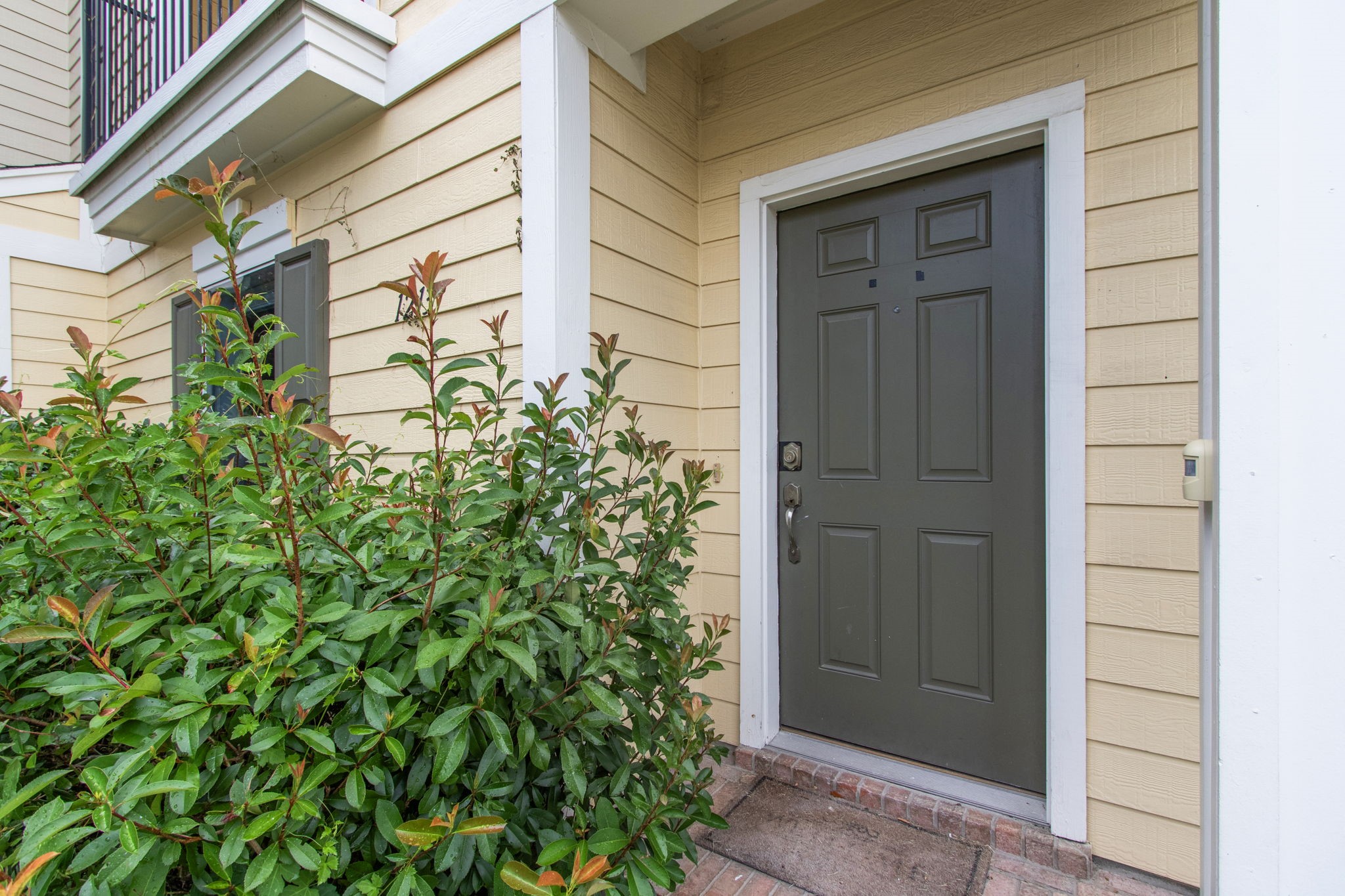 1213 Nagle Street Houston, TX 77003 - Photo 3 of 25 a view of a door and a window