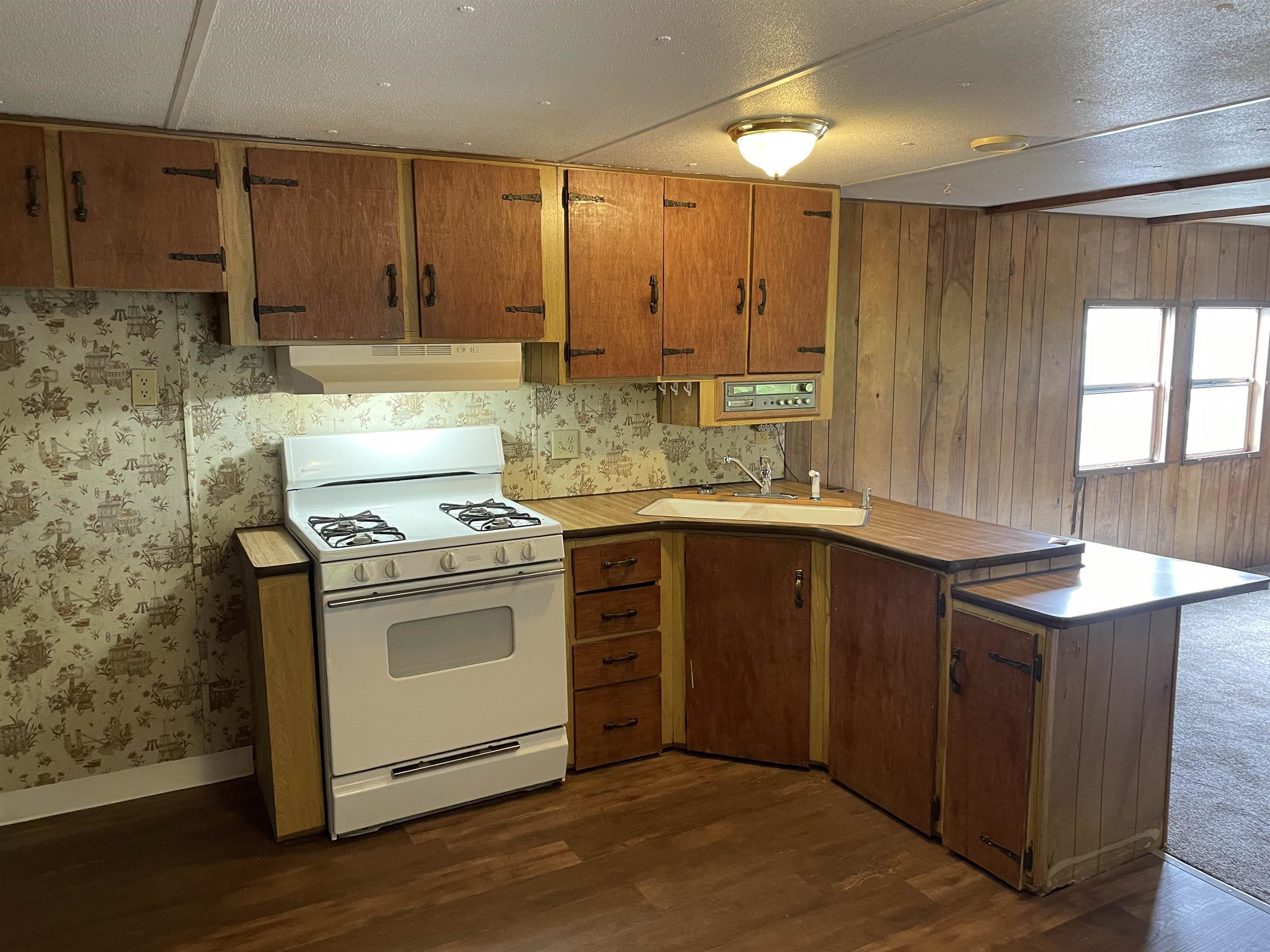 548-28 28 1/2 Road Grand Junction, CO 81501 - Photo 4 of 11 Gallery Image 4