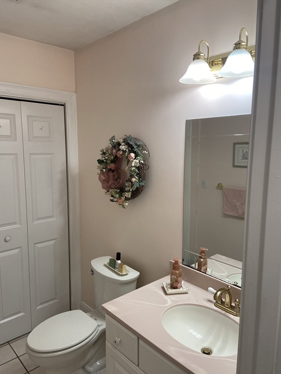 52 Cranberry Road Hanson, MA 02341 - Photo 7 of 14 Gallery Image 7