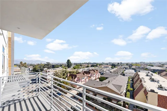 $6,900 | 168 South Monterey Street, Unit 518, Alhambra, CA 91801