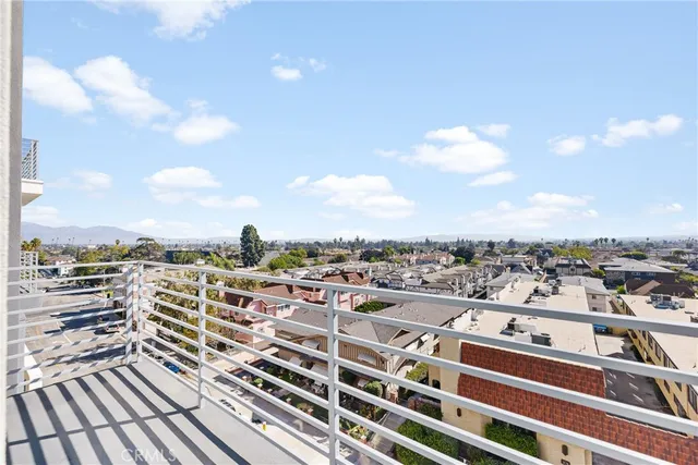 $6,900 | 168 South Monterey Street, Unit 518, Alhambra, CA 91801