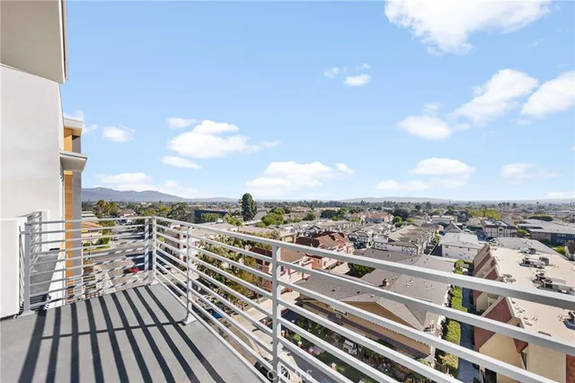 $6,900 | 168 South Monterey Street, Unit 518, Alhambra, CA 91801