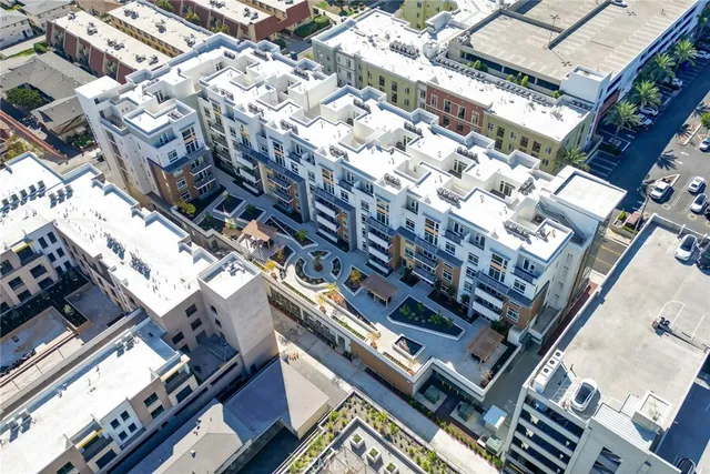 $6,900 | 168 South Monterey Street, Unit 518, Alhambra, CA 91801