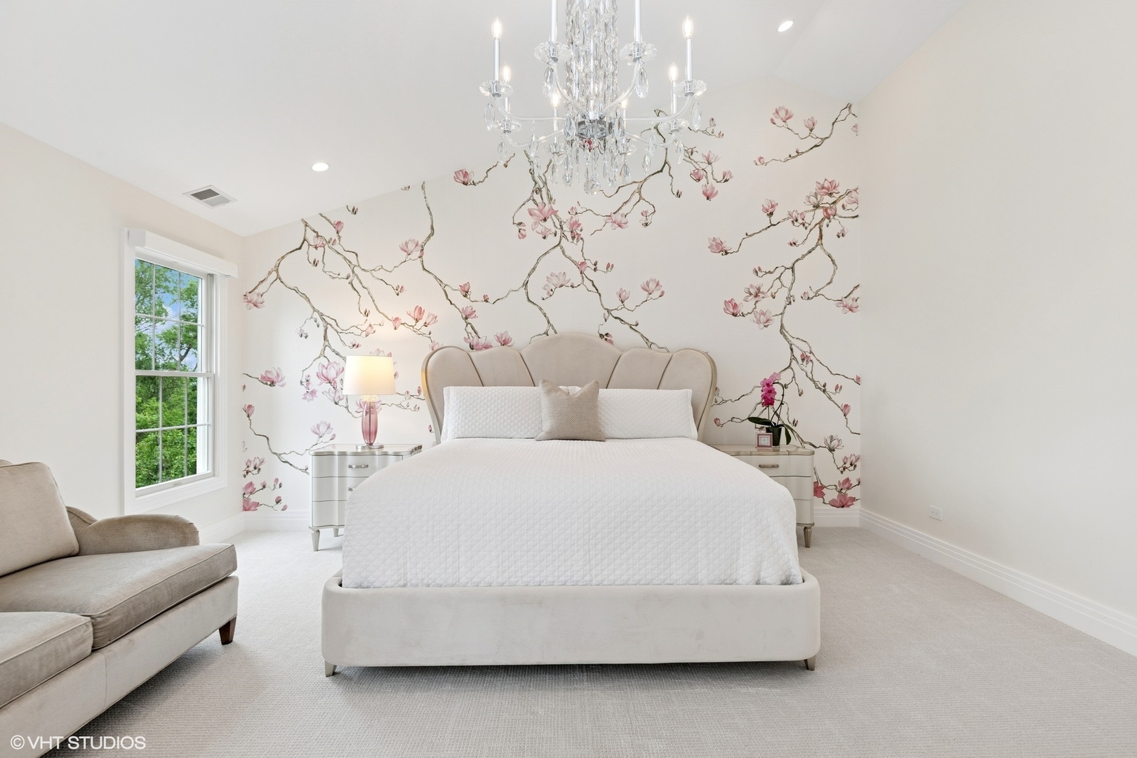 37 Harborside Way Hawthorn Woods, IL 60047 - Photo 11 of 28 a bed room with a bed and a chandelier