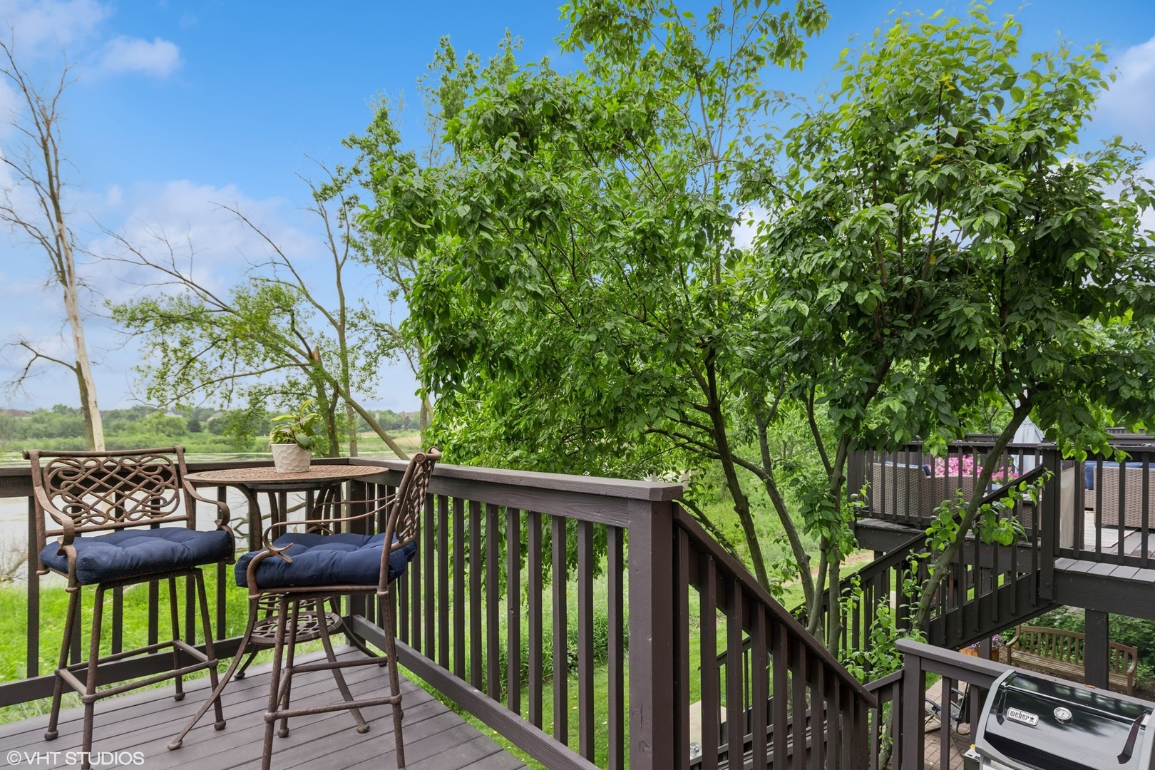 37 Harborside Way Hawthorn Woods, IL 60047 - Photo 24 of 28 a view of a chairs and table in the balcony