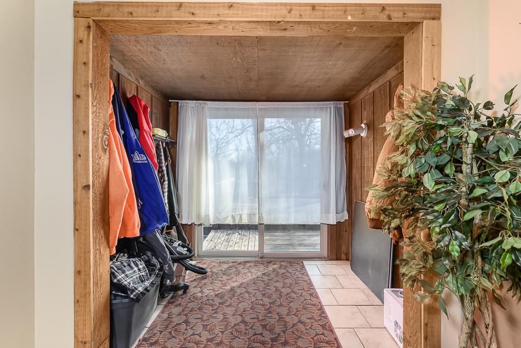 16551 Hollingsworth Road Basehor, KS 66007 - Photo 19 of 45