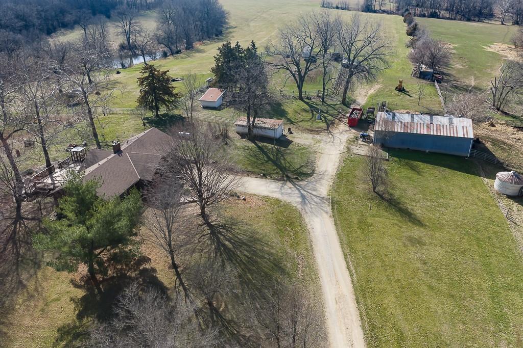 16551 Hollingsworth Road Basehor, KS 66007 - Photo 27 of 42