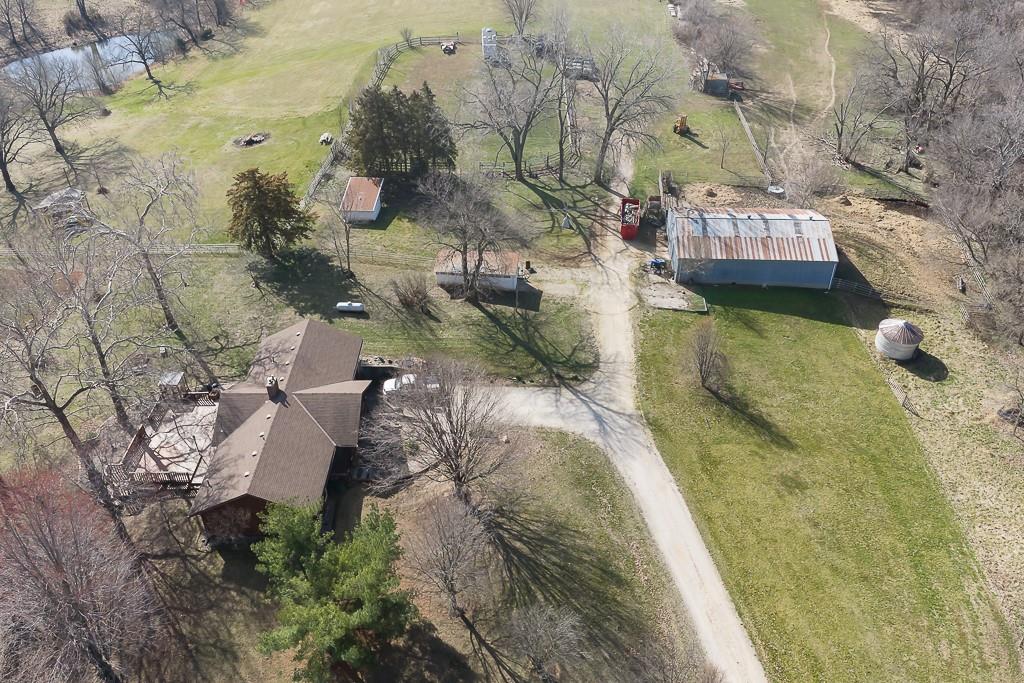 16551 Hollingsworth Road Basehor, KS 66007 - Photo 28 of 42