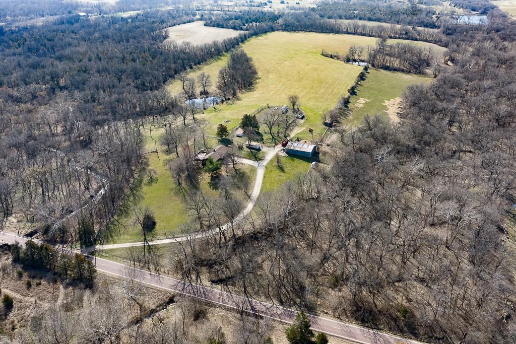 16551 Hollingsworth Road Basehor, KS 66007 - Photo 29 of 42