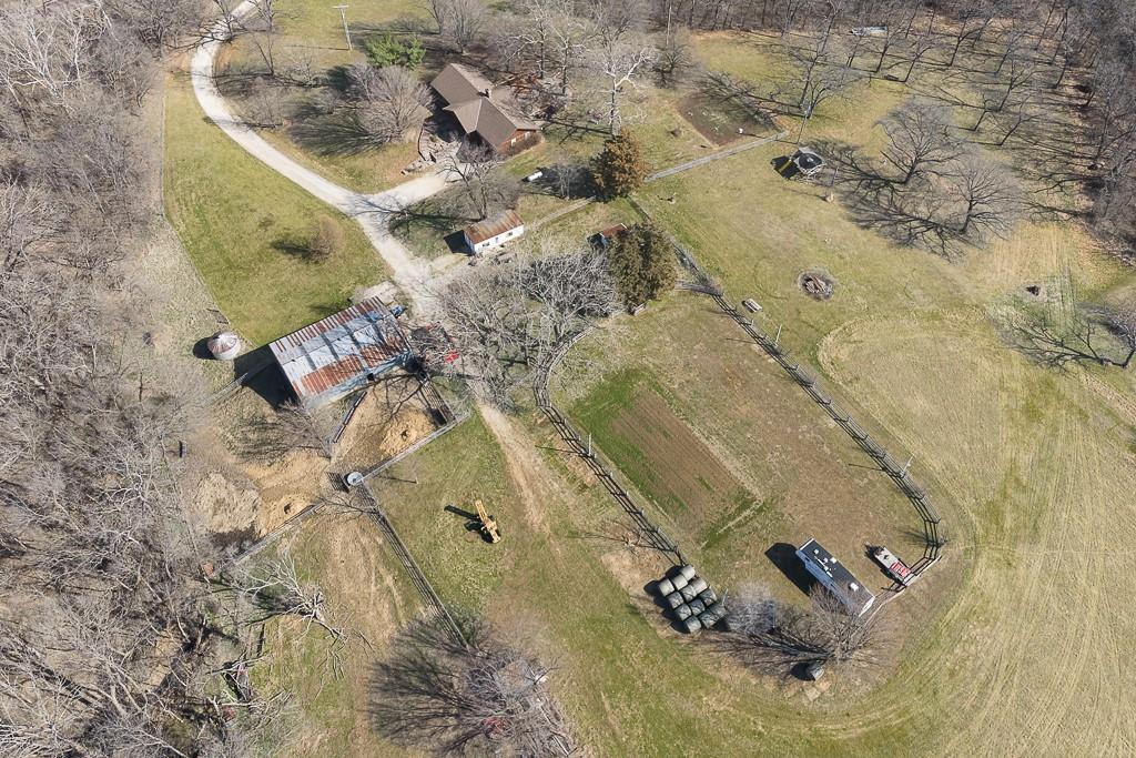 16551 Hollingsworth Road Basehor, KS 66007 - Photo 31 of 42