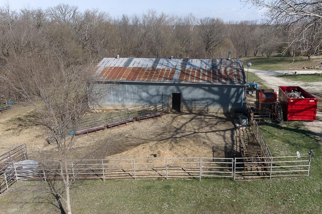 16551 Hollingsworth Road Basehor, KS 66007 - Photo 37 of 42