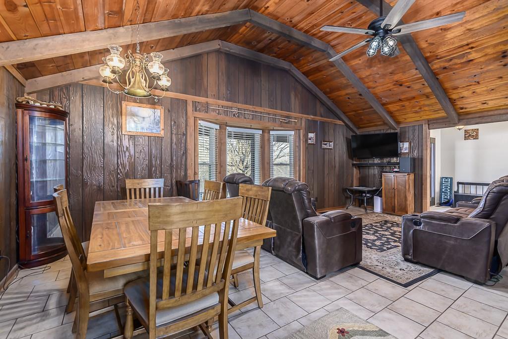 16551 Hollingsworth Road Basehor, KS 66007 - Photo 8 of 45