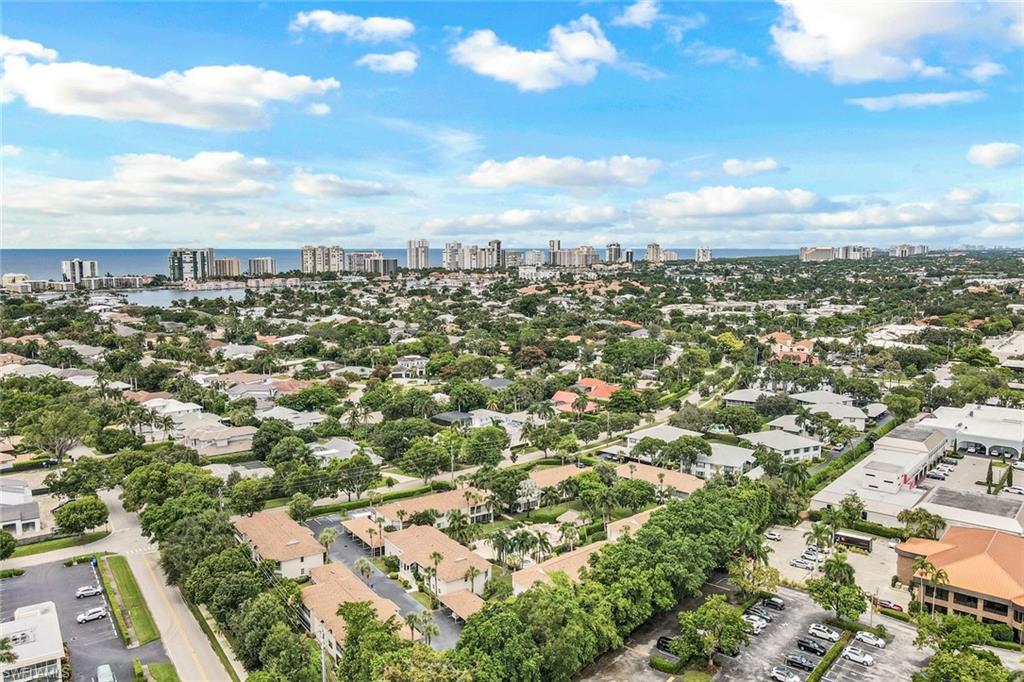 3200 Binnacle Drive, Unit B4 Naples, FL 34103 - Photo 23 of 25 an aerial view of multiple house