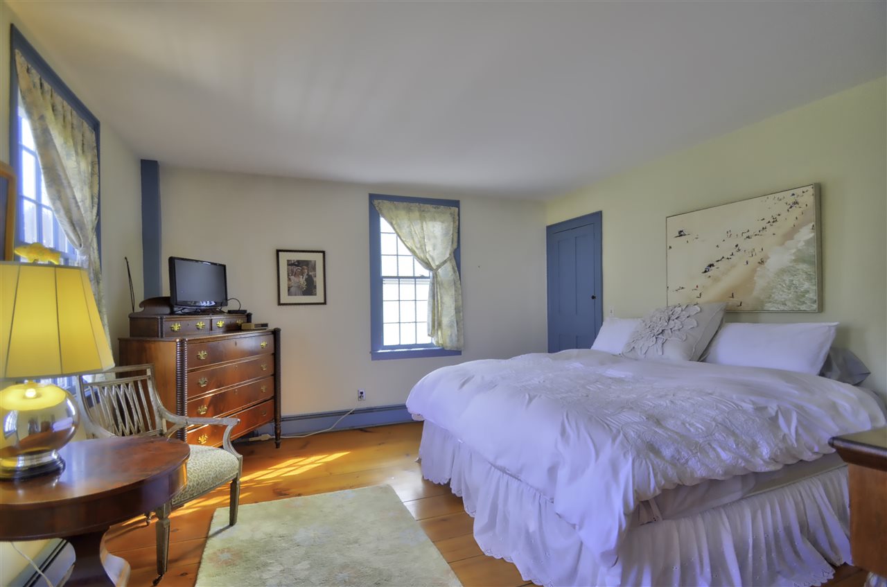 97 Boston Post Road Amherst, NH 03031 - Photo 20 of 35