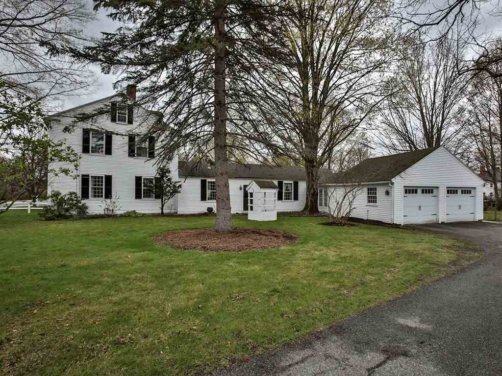 97 Boston Post Road Amherst, NH 03031 - Photo 3 of 35
