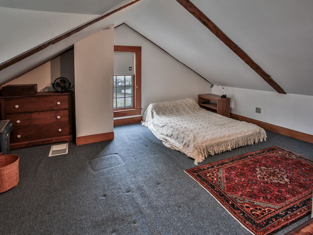 97 Boston Post Road Amherst, NH 03031 - Photo 26 of 35