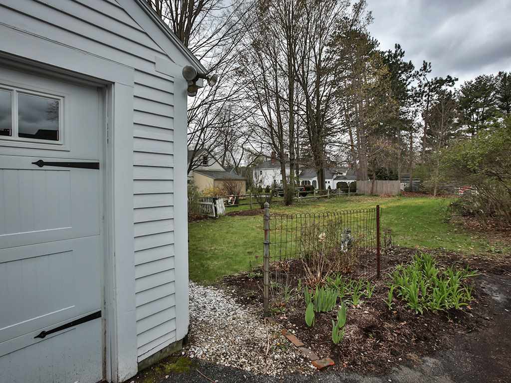 97 Boston Post Road Amherst, NH 03031 - Photo 30 of 35