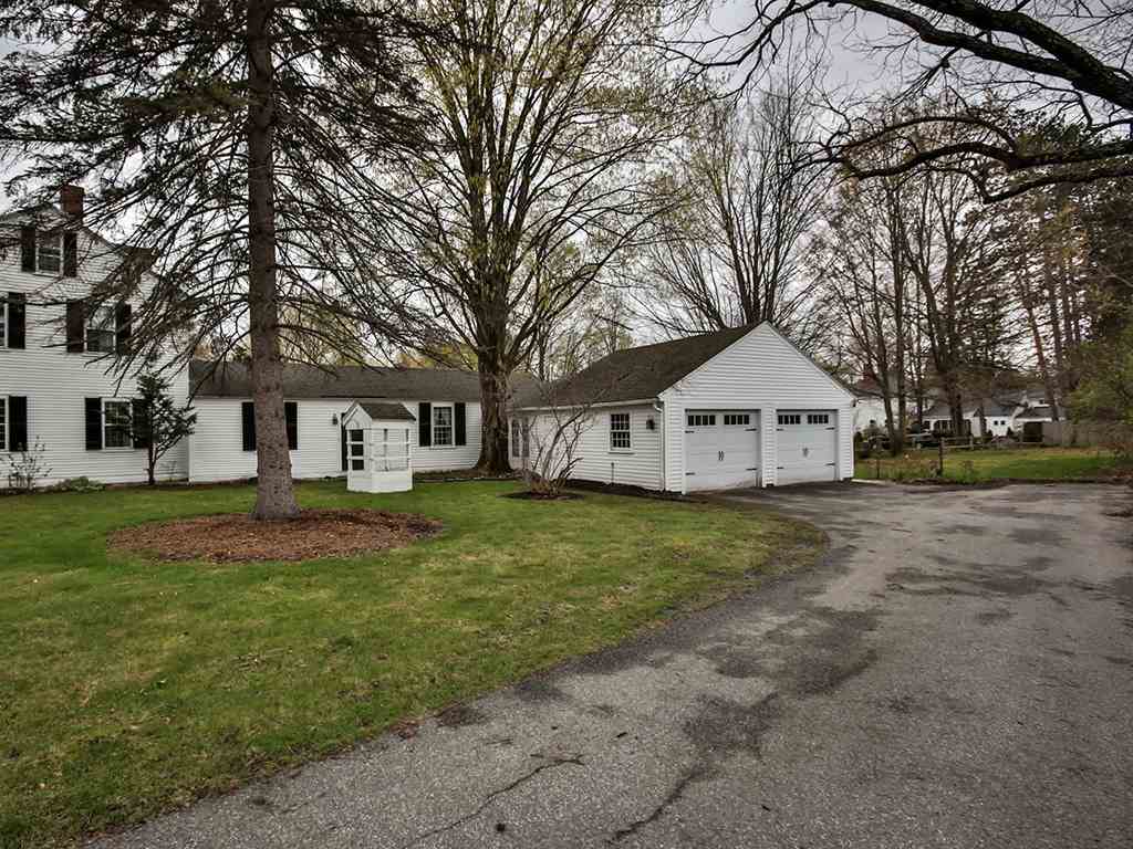 97 Boston Post Road Amherst, NH 03031 - Photo 32 of 35