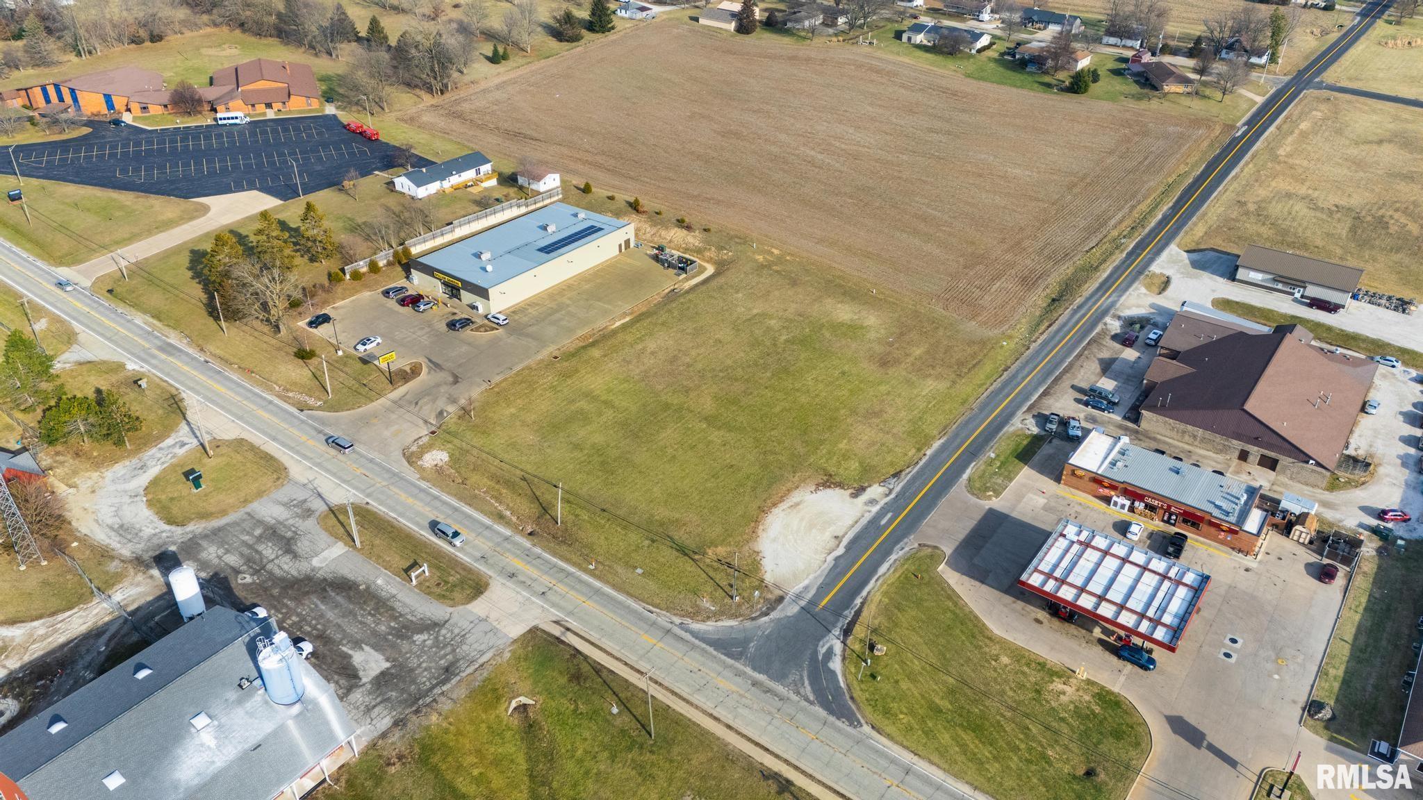 101-107 4-H Park Road Eureka, IL 61530 - Photo 6 of 7