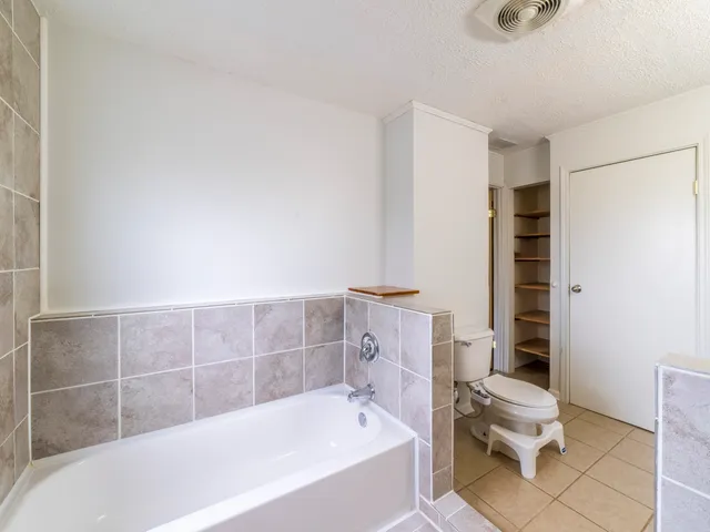 $199,000 | 316 Sangamon Street, Park Forest, IL 60466