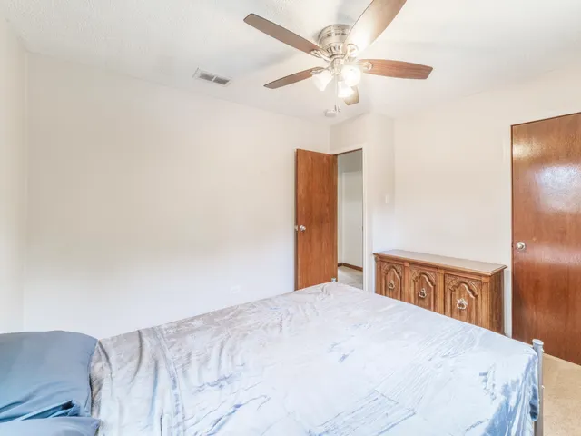 $199,000 | 316 Sangamon Street, Park Forest, IL 60466