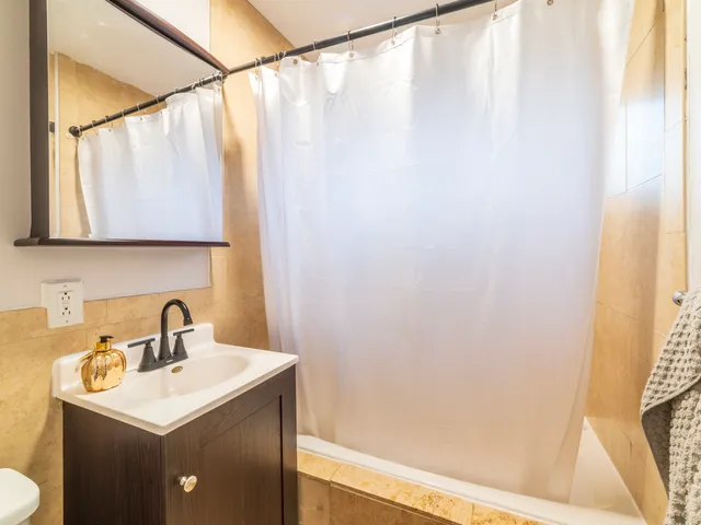 $199,000 | 316 Sangamon Street, Park Forest, IL 60466