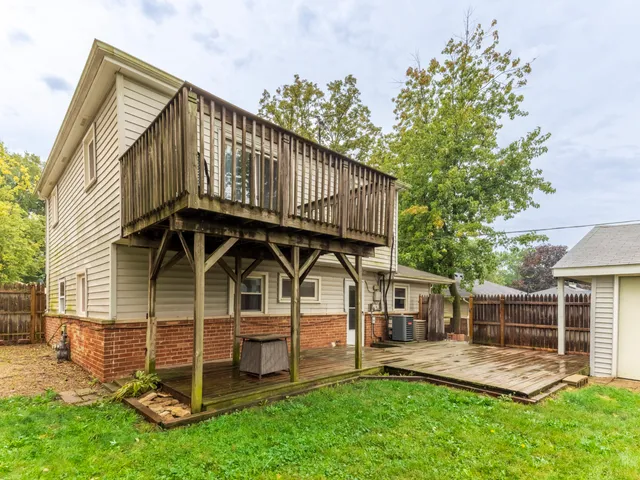 $199,000 | 316 Sangamon Street, Park Forest, IL 60466