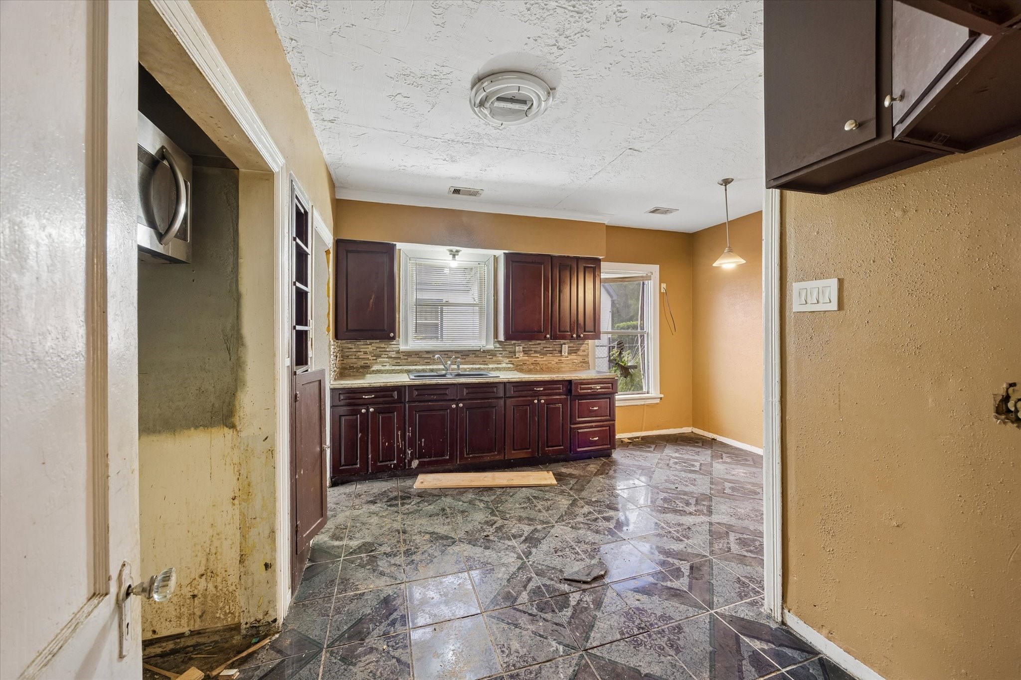 3416 Wichita Street Houston, TX 77004 - Photo 8 of 20