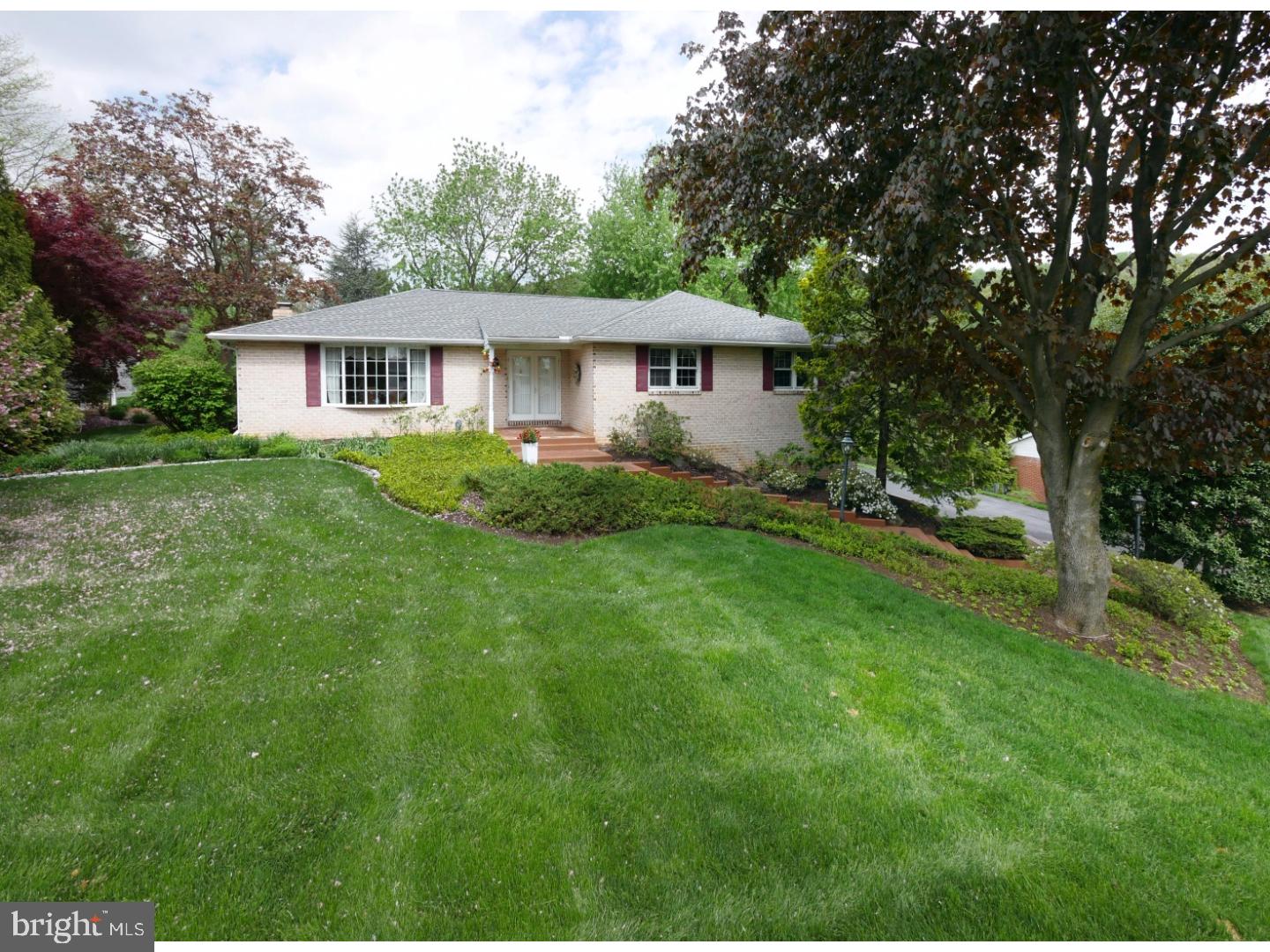 3571 Bittersweet Road Center Valley, PA 18034 - Photo 2 of 25 Gallery Image 2