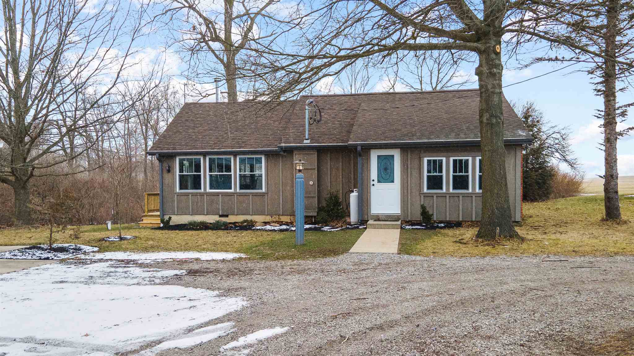 22318 Campbell Road Spencerville, IN 46788 - Photo 1 of 36
