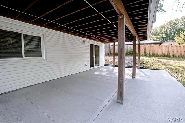 $215,000 | 1414 West Drive, Bethalto, IL 62010