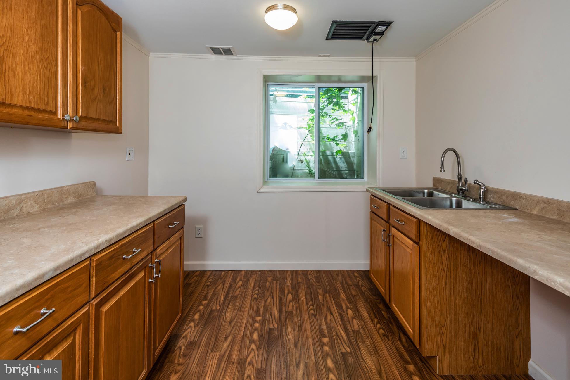 53 Avalon Road Pennington, NJ 08534 - Photo 21 of 33 Gallery Image 21
