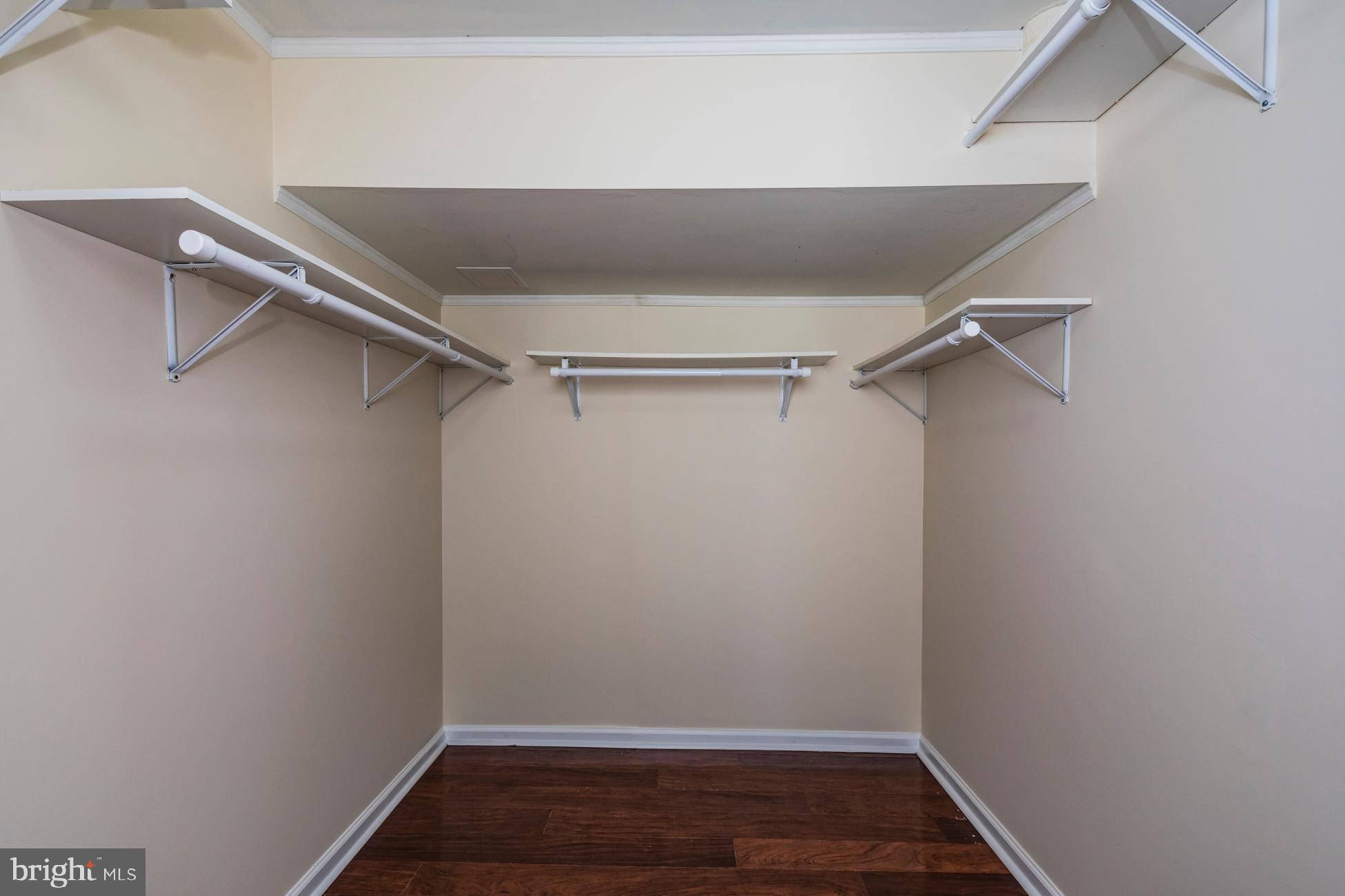 53 Avalon Road Pennington, NJ 08534 - Photo 22 of 33 Gallery Image 22