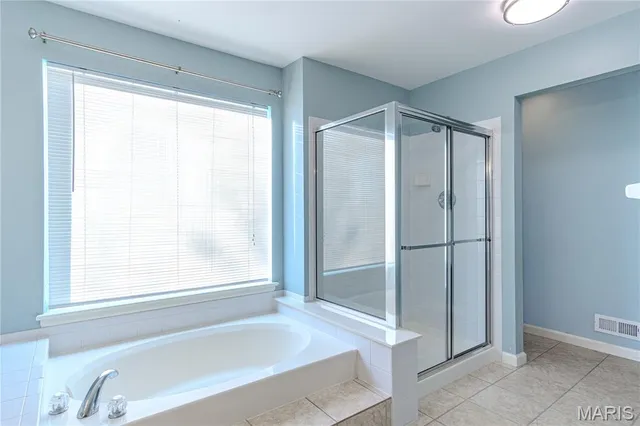 $539,000 | 457 Avalon View Court, Fenton, MO 63026