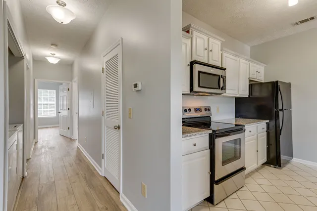 $1,700 | 407 Churchill Crossing, Madison, TN 37115