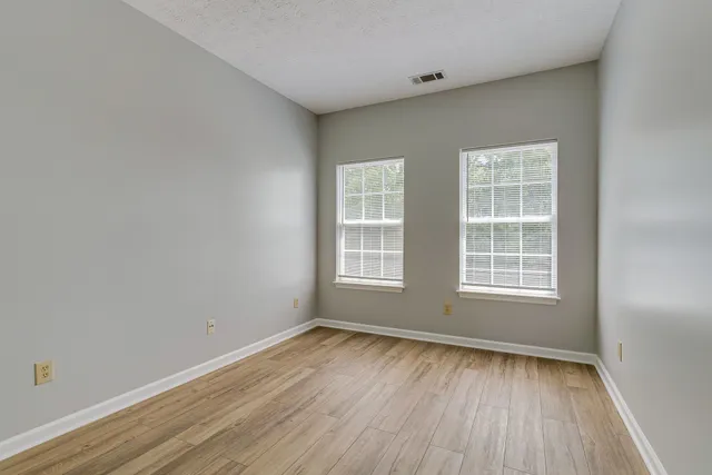 $1,700 | 407 Churchill Crossing, Madison, TN 37115