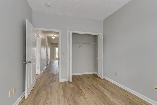 $1,700 | 407 Churchill Crossing, Madison, TN 37115