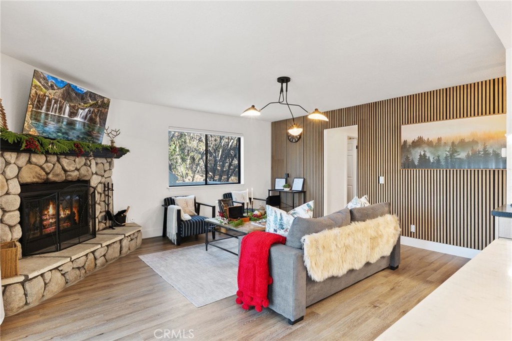 30260 Gremlin Court Running Springs, CA 92382 - Photo 14 of 55