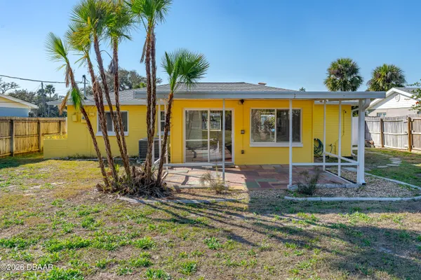 $1,900 | 152 Longwood Drive, Ormond Beach, FL 32176